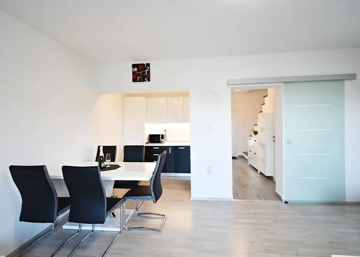 Apartman Lukas *